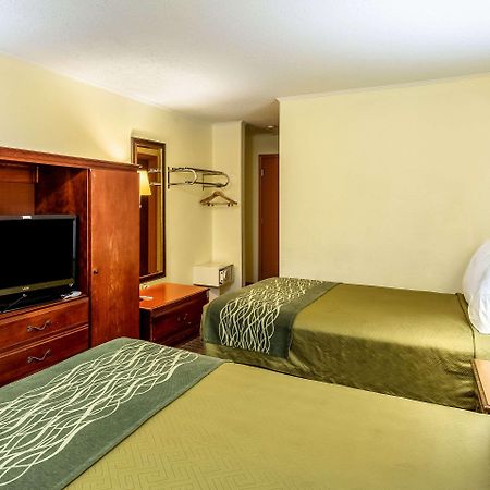 Econo Lodge Morgantown Zewnętrze zdjęcie