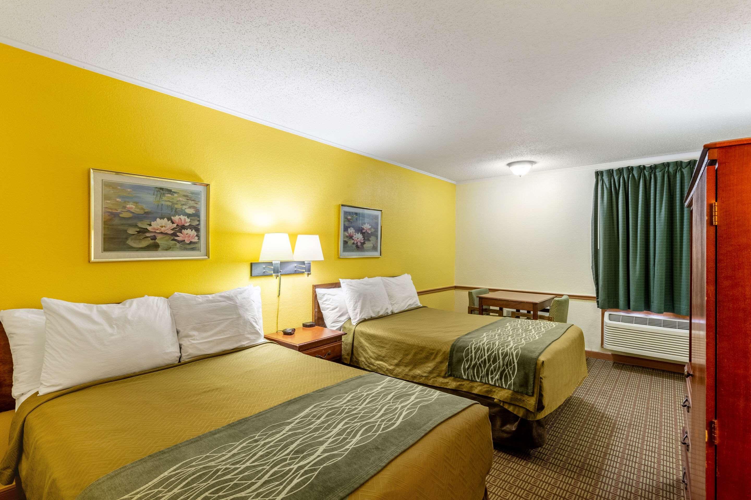 Econo Lodge Morgantown Zewnętrze zdjęcie