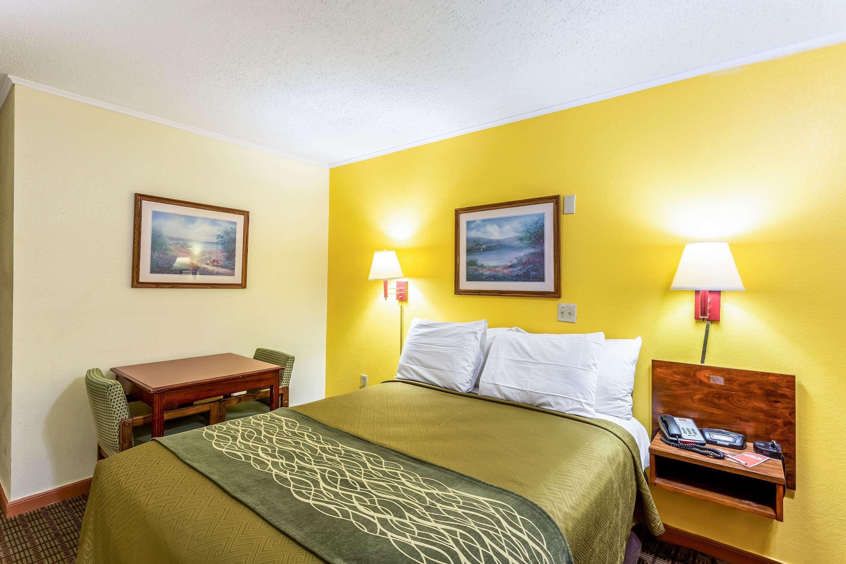 Econo Lodge Morgantown Zewnętrze zdjęcie