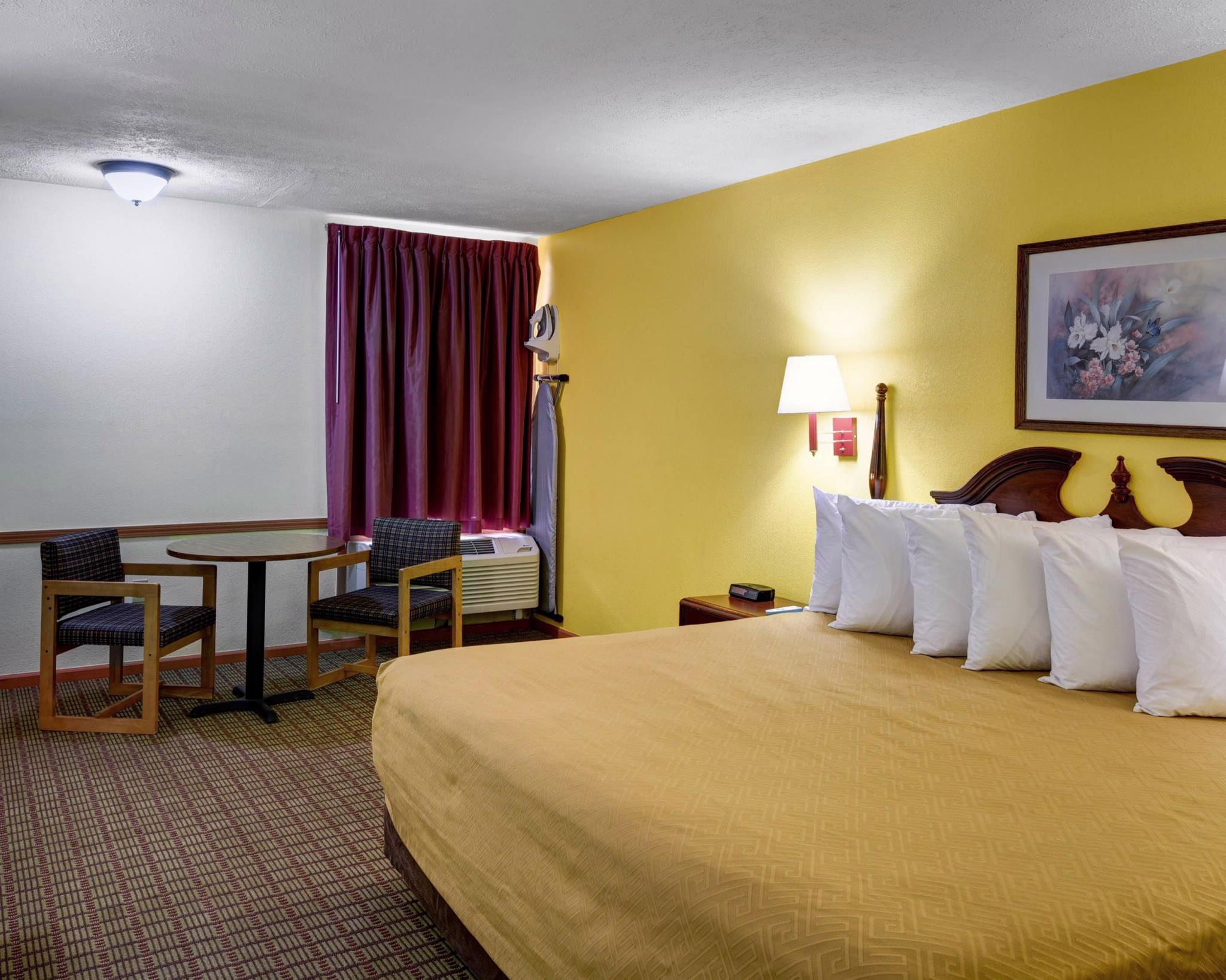 Econo Lodge Morgantown Zewnętrze zdjęcie