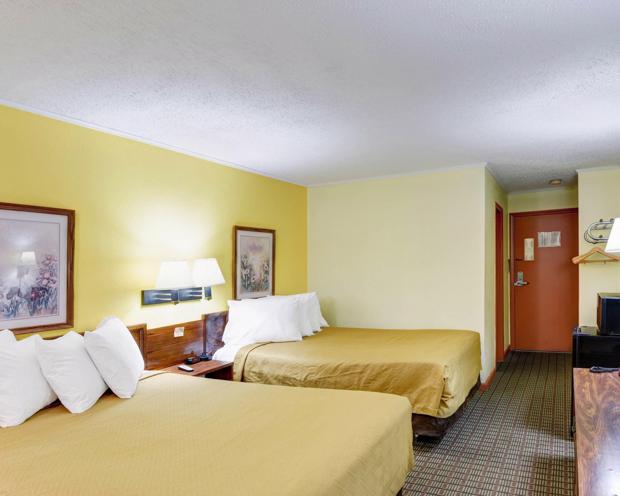 Econo Lodge Morgantown Zewnętrze zdjęcie